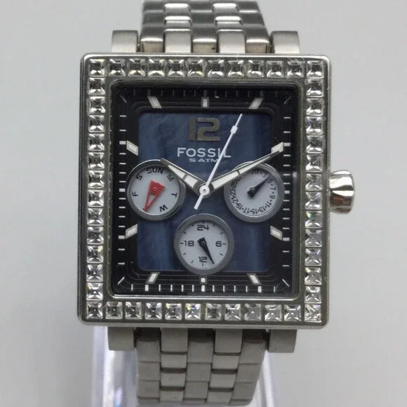 Fossil Watch Women 33mm BQ-9365 Silver Tone Blue Dial Day Date New Battery 